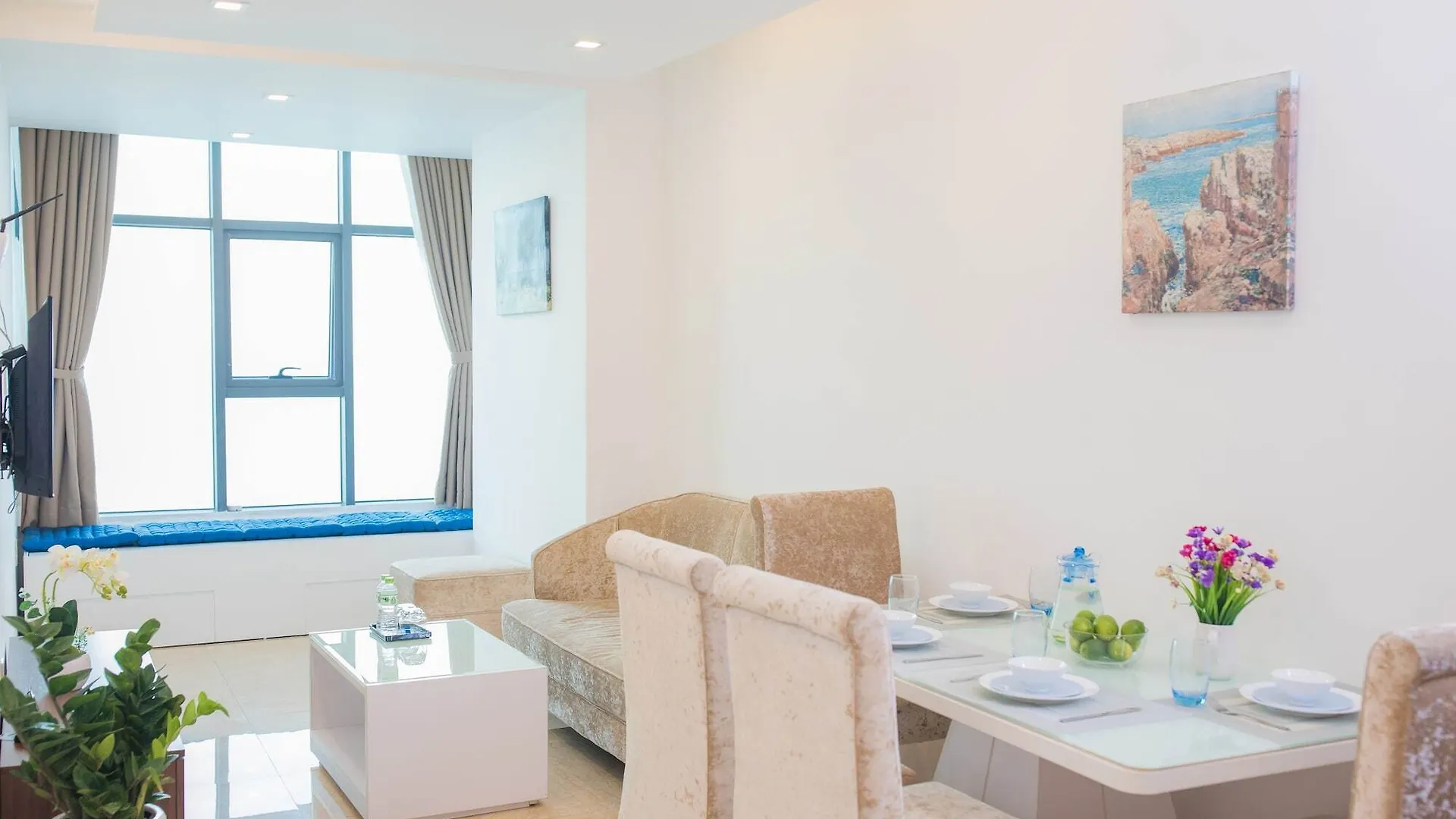 Phantasia Apartments 나트랑