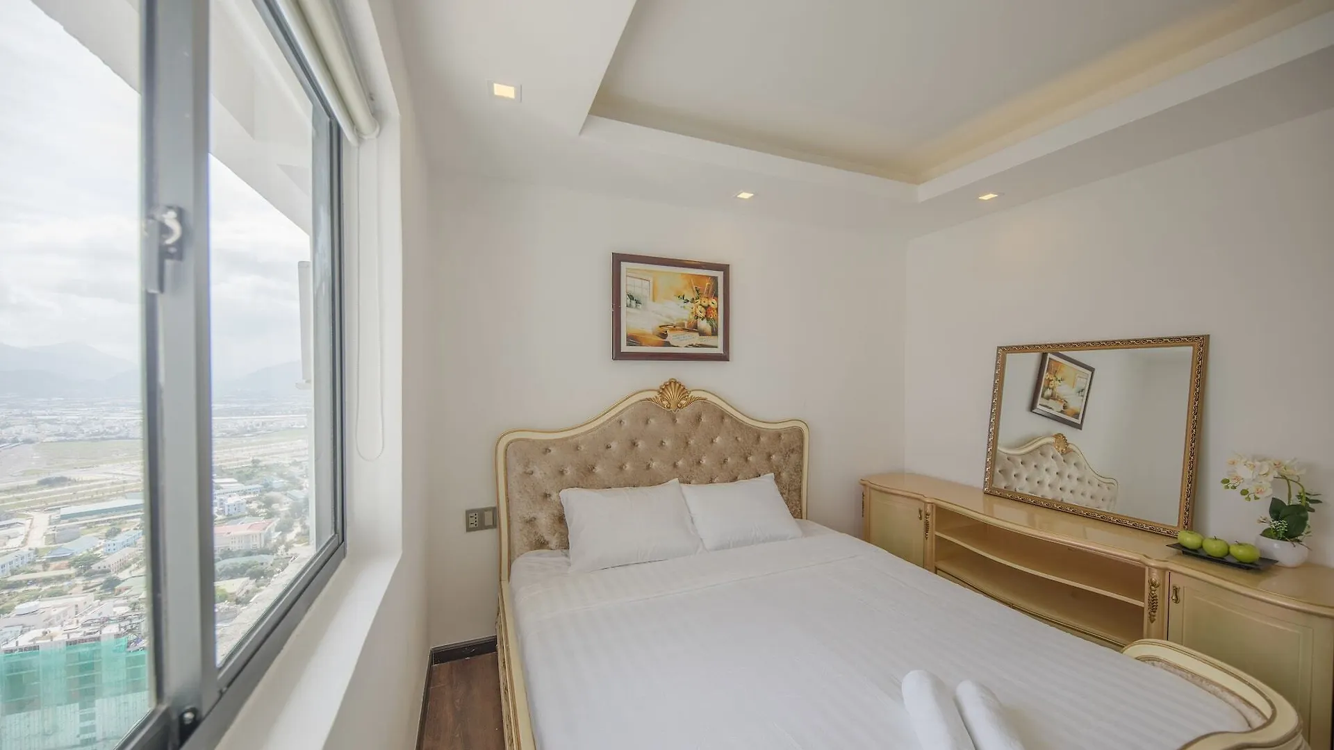 Phantasia Apartments 나트랑