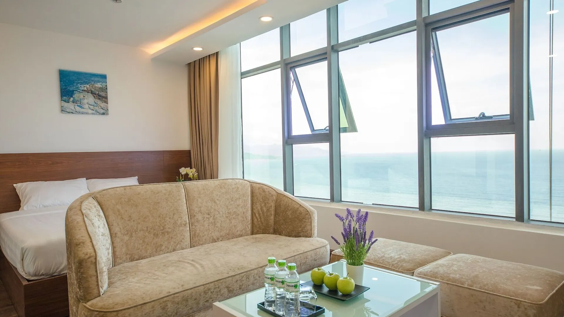 Phantasia Apartments 나트랑