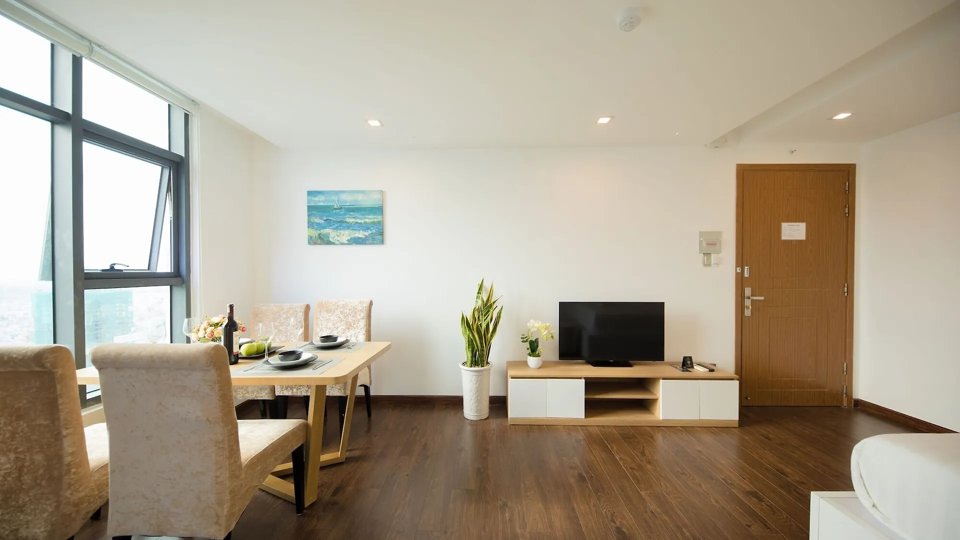 Phantasia Apartments 나트랑