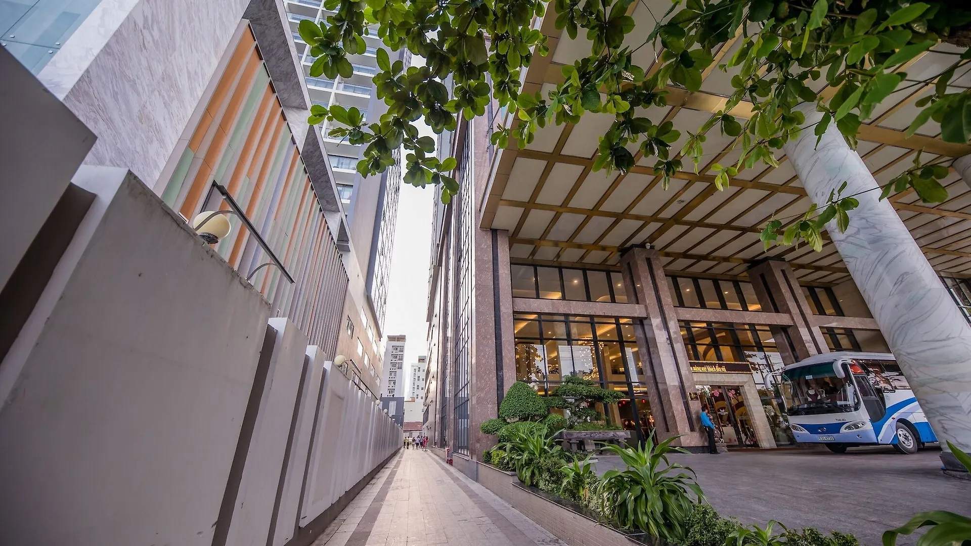 Phantasia Apartments 나트랑